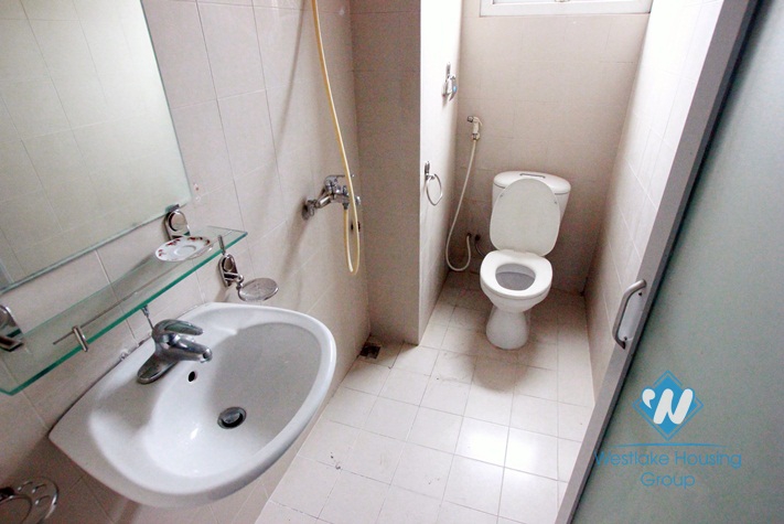 Brand new office for rent in Xuan Dieu, Tay Ho, Hanoi